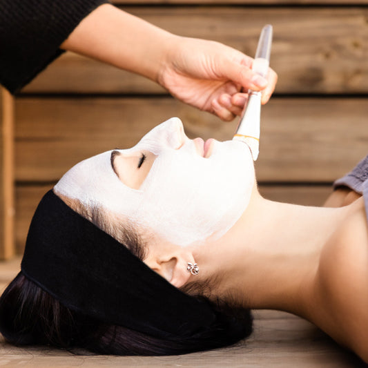 ✨ Ny signaturbehandling: Magisk glød med Flash Peeling & MesoGold ✨