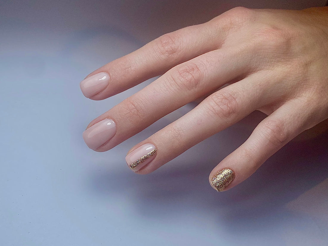 GRATIS IBX i alle manikyr behandlinger– redningen for svake og flisete negler